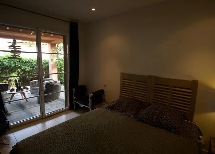 بيت للعطل Maison 6 Personnes Saintflorent سانت فلوران